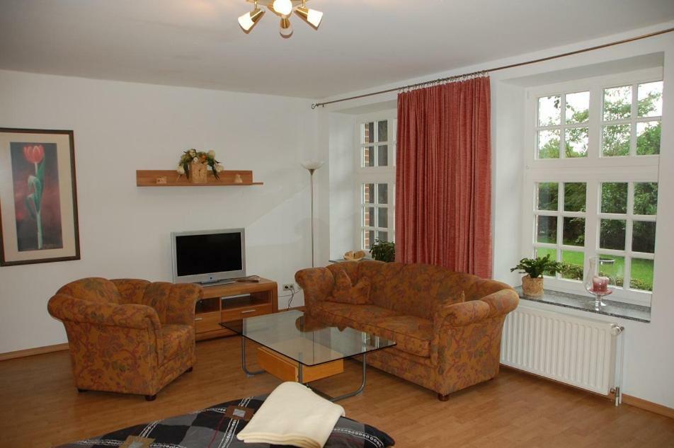 Ostseepferdehof Neukirchen  外观 照片